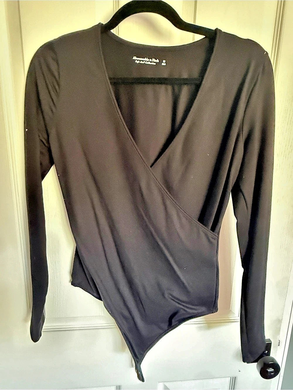 Abercrombie & Fitch Soft A&F Collection Long Sleeve Wrap Bodysuit in Black Size